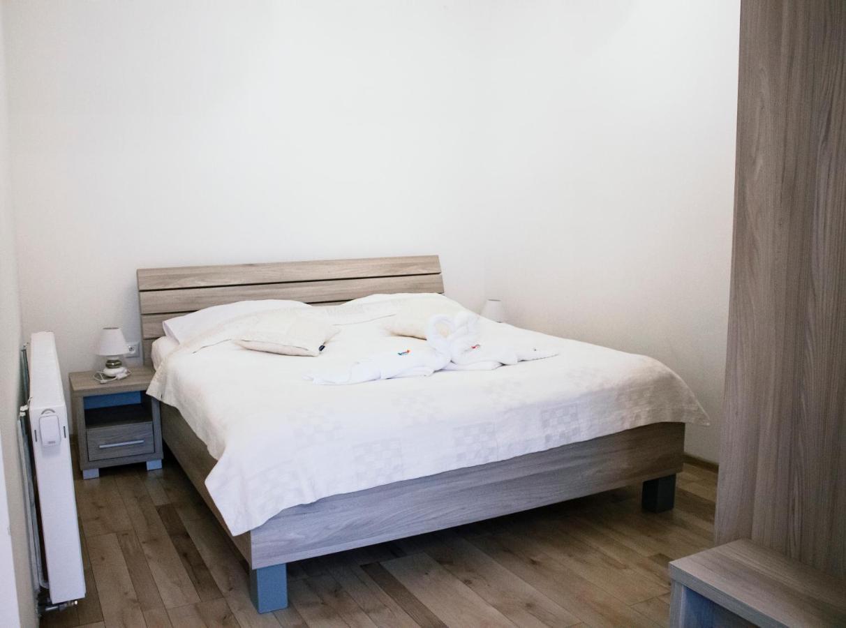 Penzion Anesis - Apartmany Турчьянске-Теплице Экстерьер фото