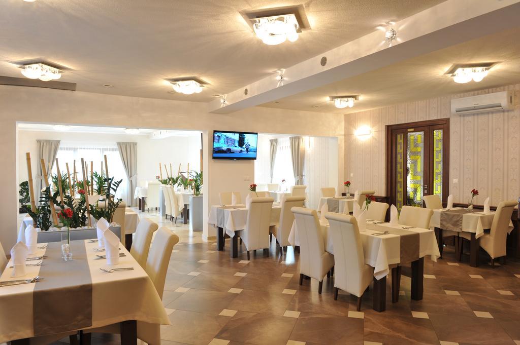 Penzion Anesis - Apartmany Турчьянске-Теплице Экстерьер фото